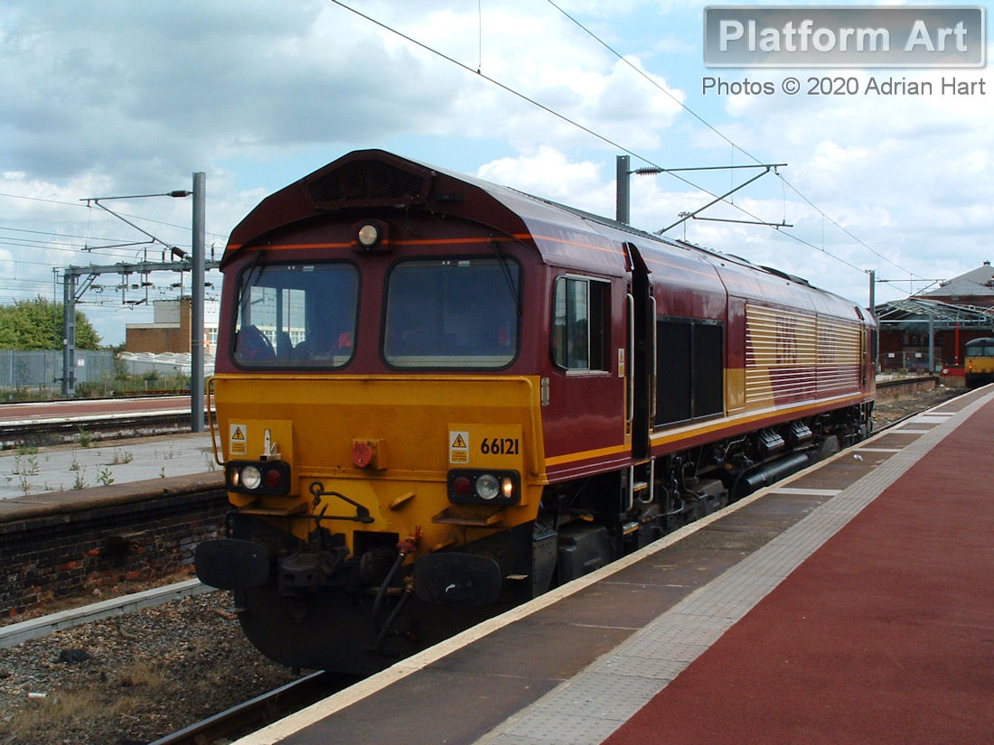 EWS Class 66 locomotive 66121 waits between duties at Rugby on 19th July 2004.